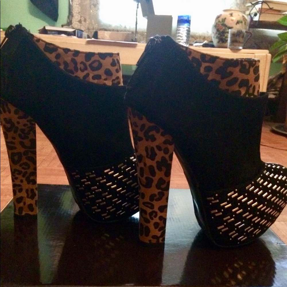 💋 LILIANA HEELED ANKLE BOOTS 💋